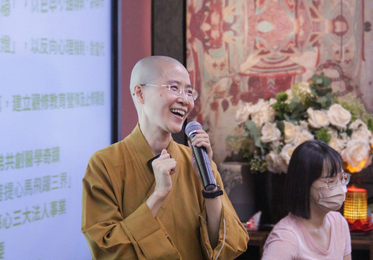 願成眾生休憩樹