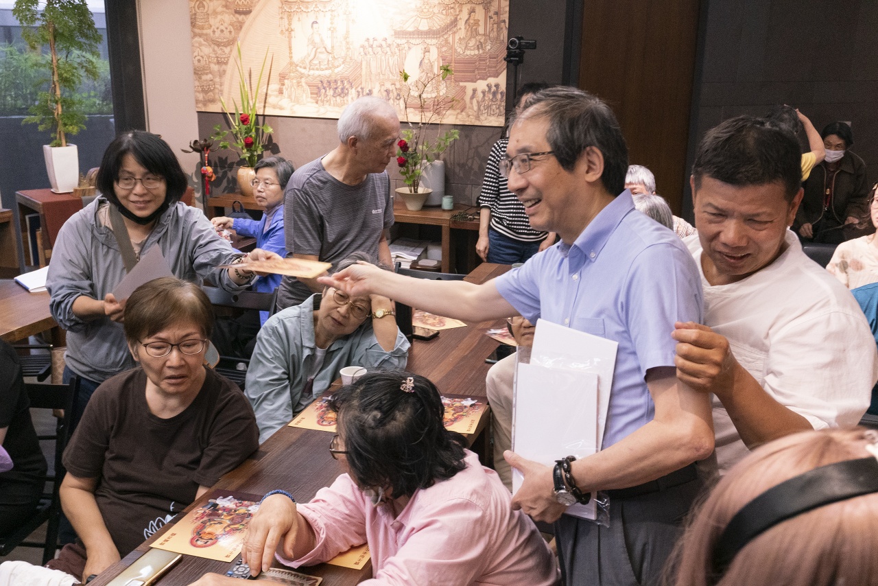 佛弟子如何從「無財」與「有財」中獲得覺性？