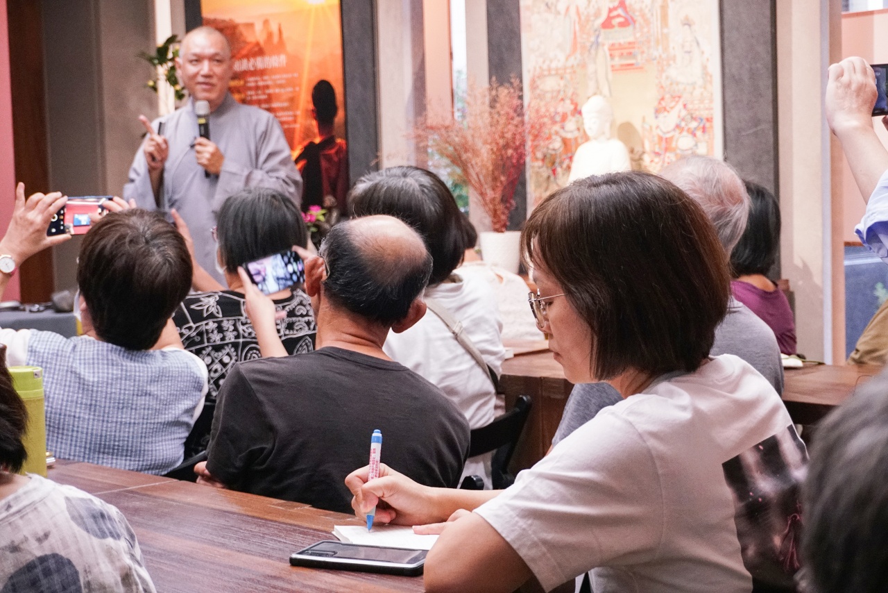 無邪不摧金剛經 ──