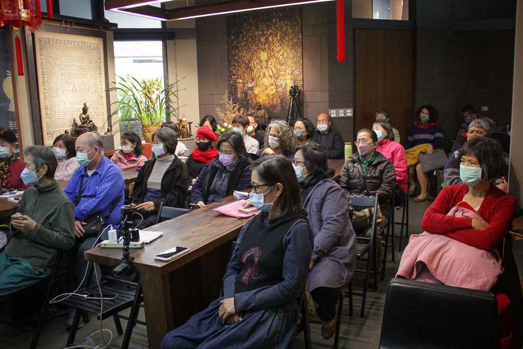 三傳佛教的僧眾觀 