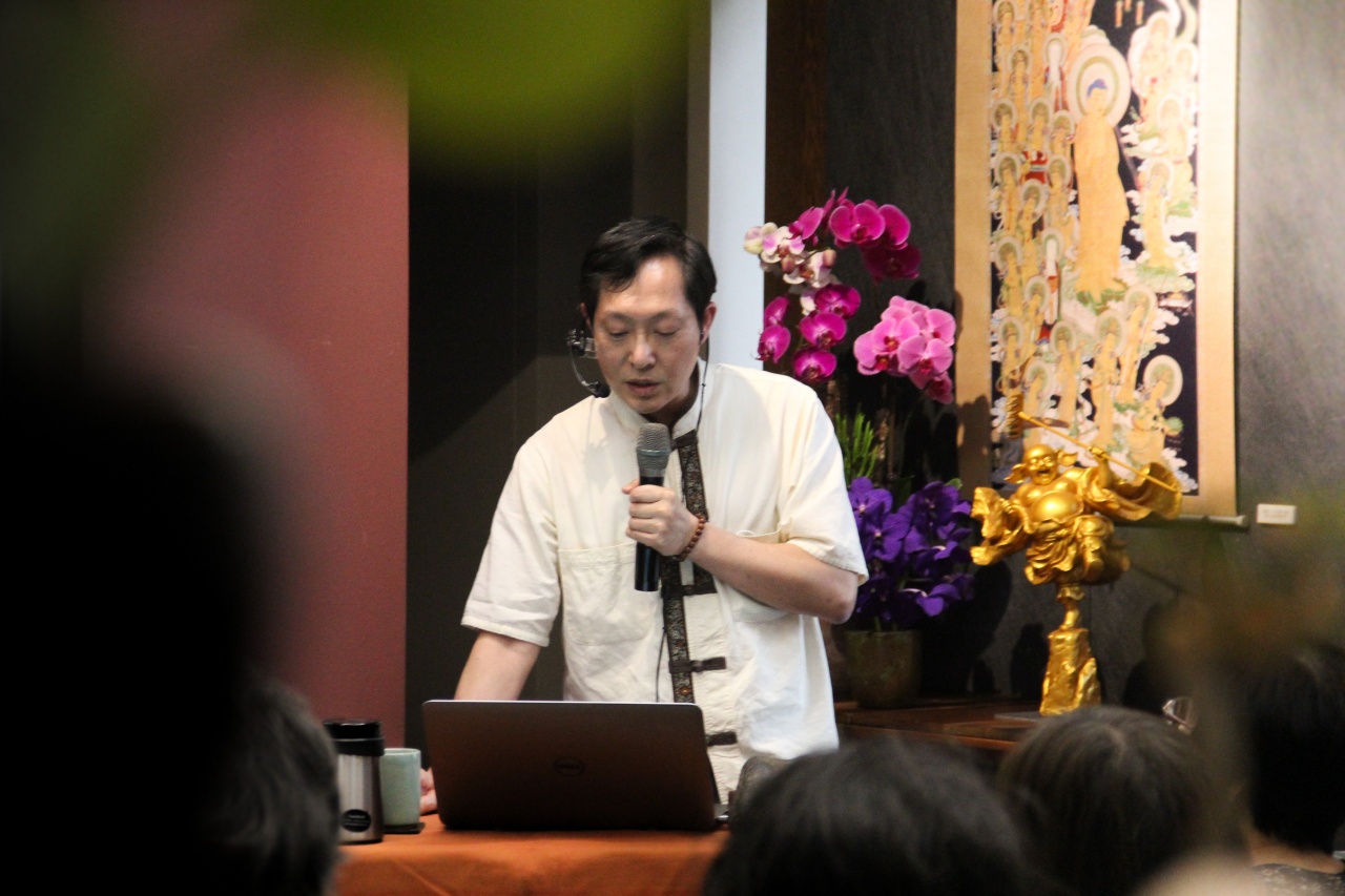 「般若空性」與「佛國淨土」的會通