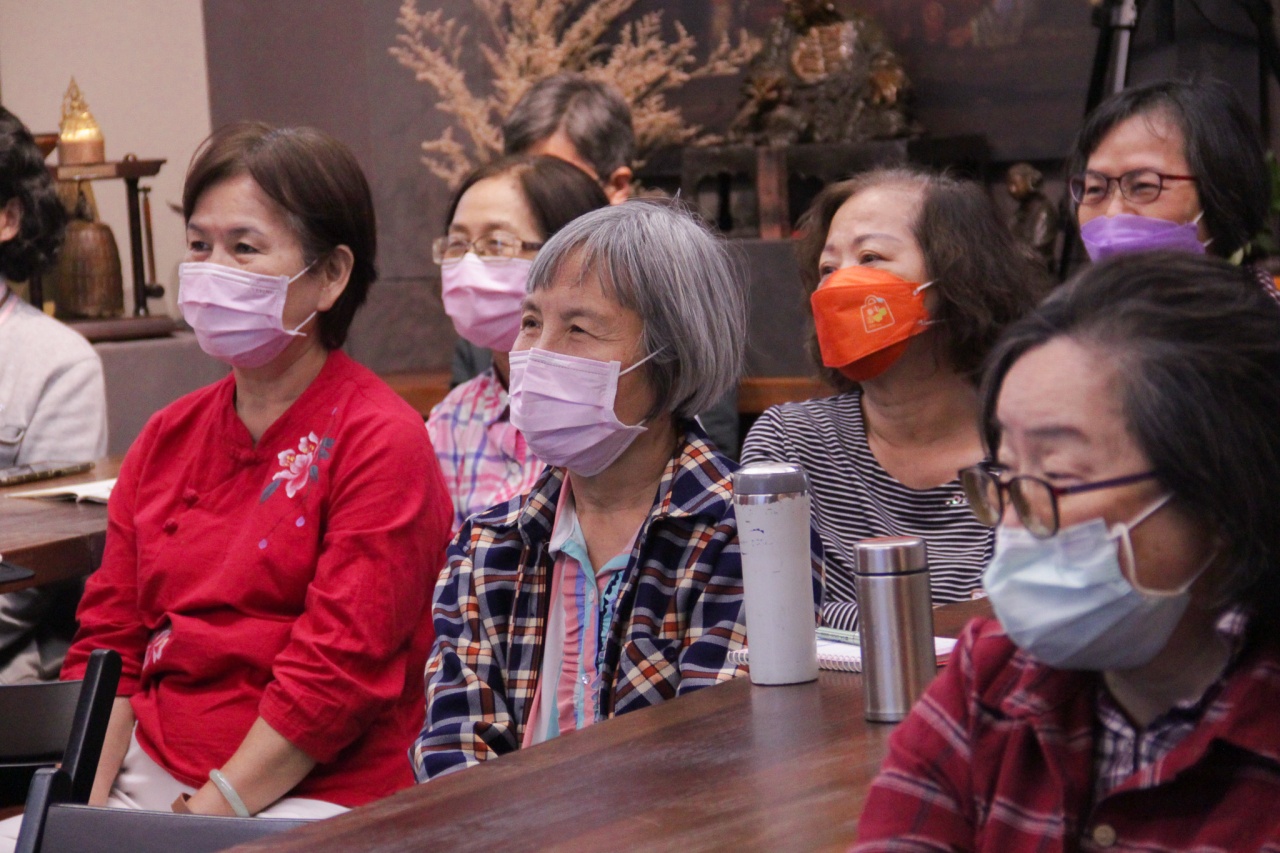 從利他中完成自利