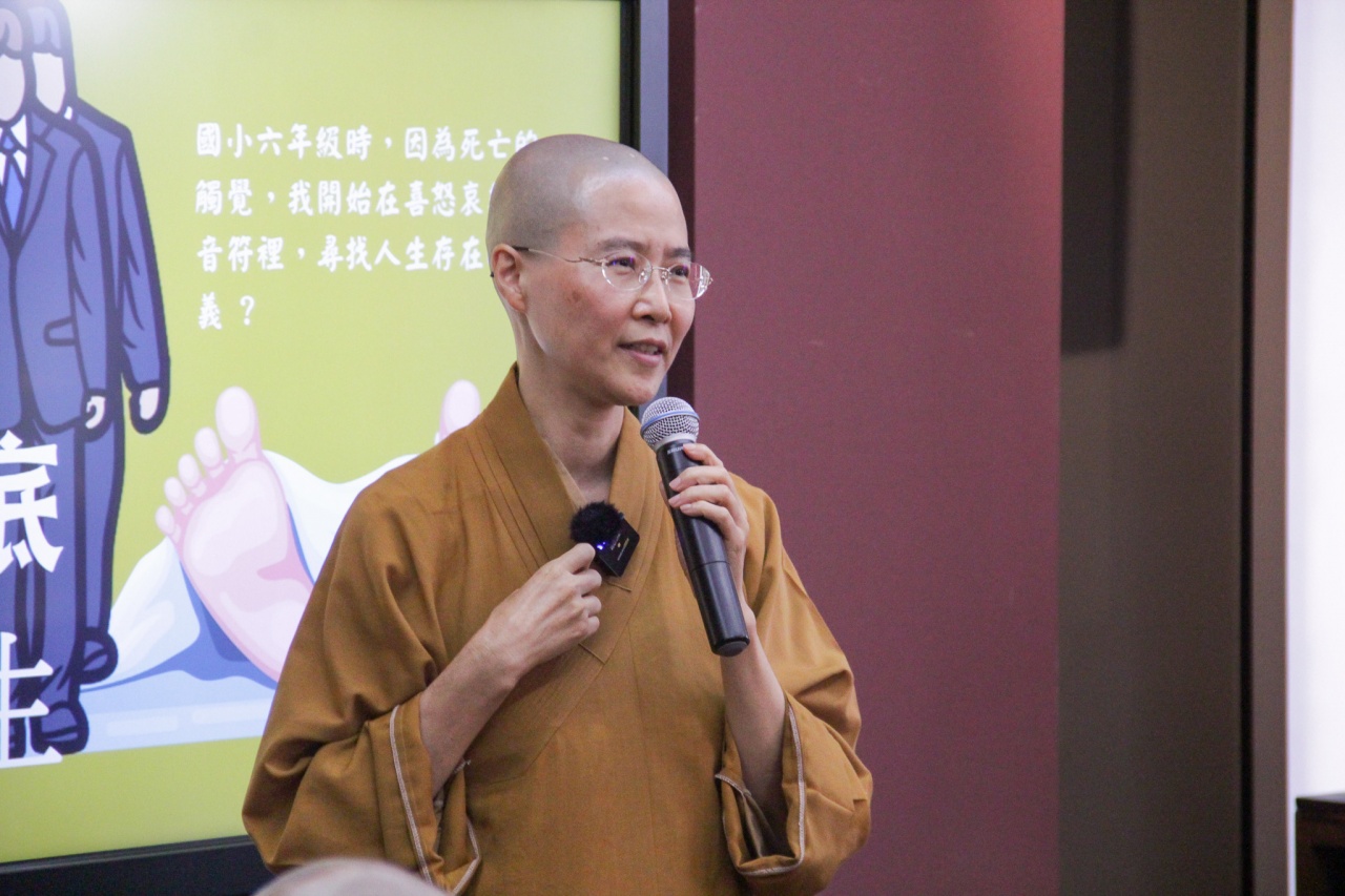 願成眾生休憩樹