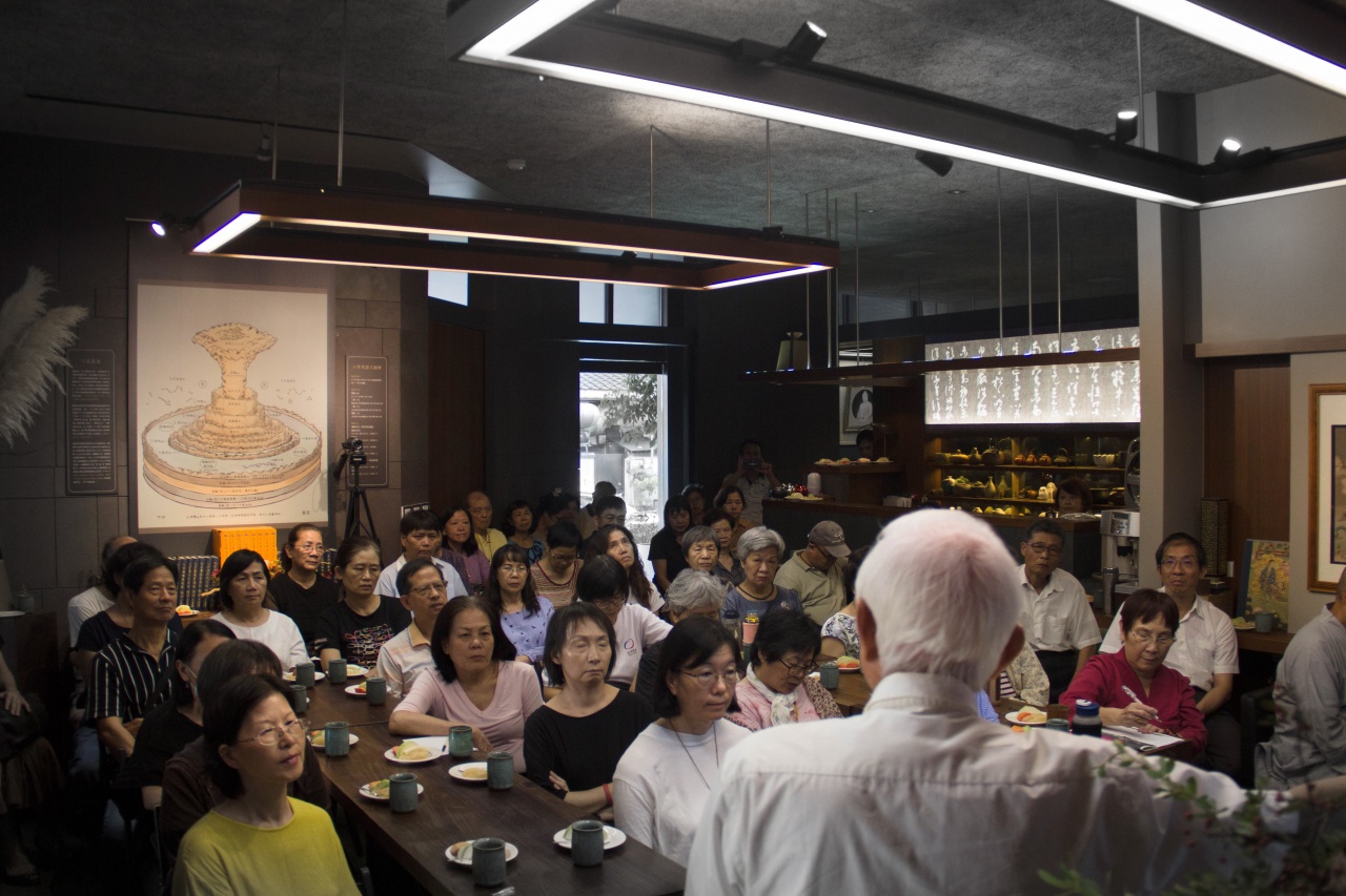 圓融無礙金獅子章