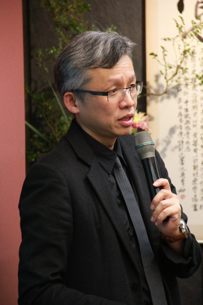行醫之路的境與鏡