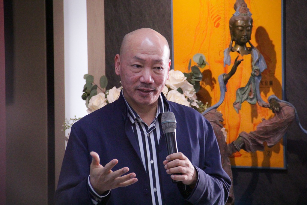 打破外在的表相  才能見到內在真相