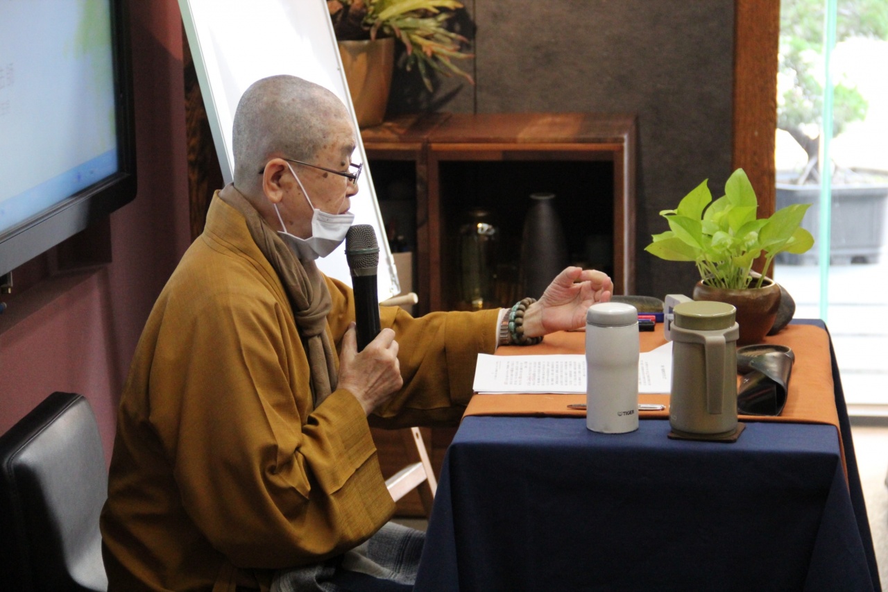  催化中國佛教庶民化的淨土法門