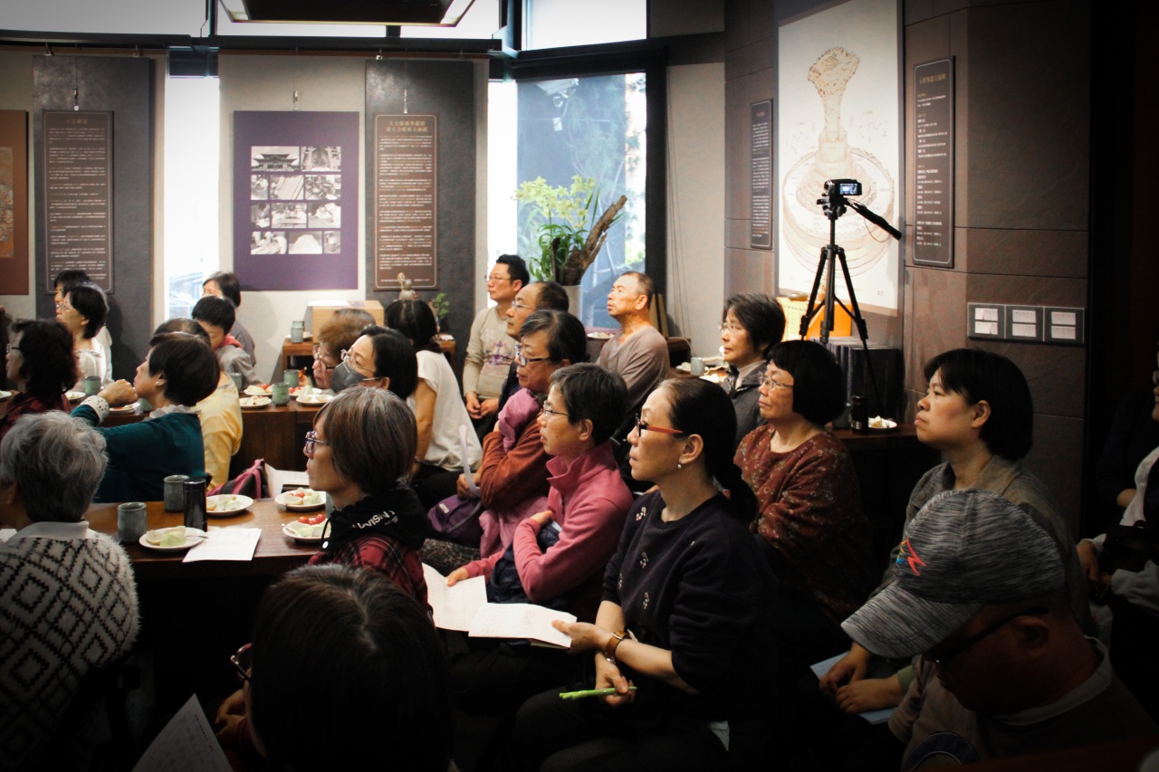 華嚴經離世間品