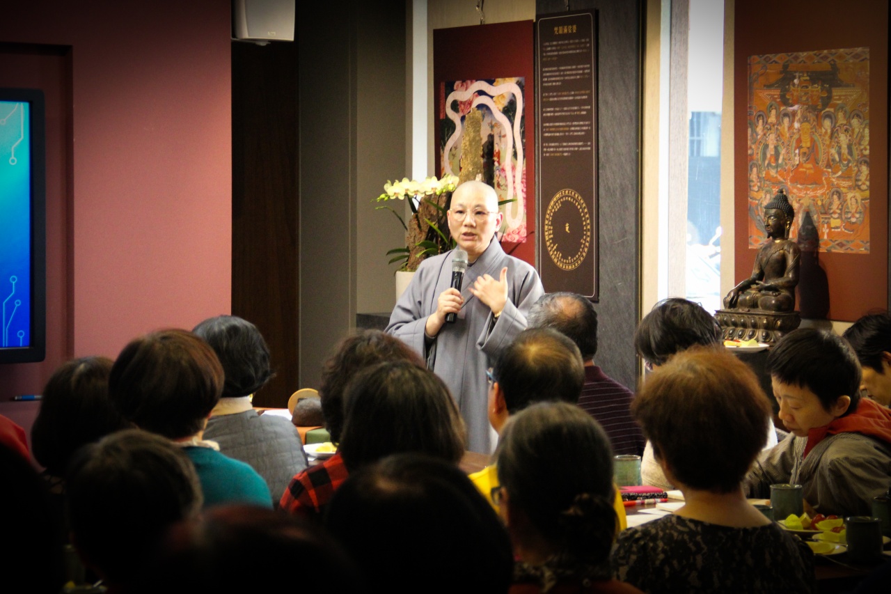 華嚴經離世間品