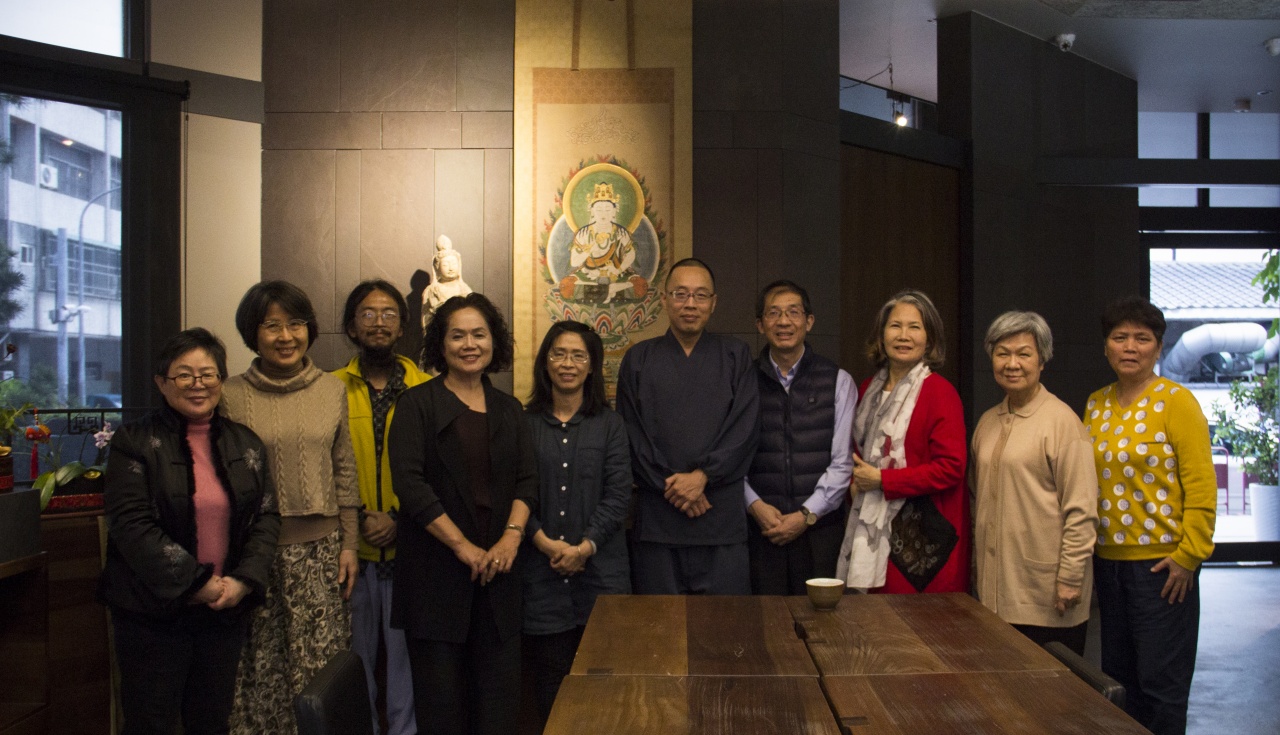 般若鈴鐸震群眠——談金剛薩埵