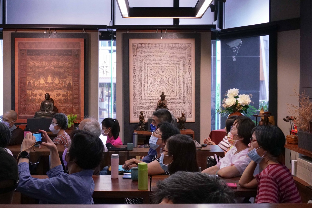 弘一大師「上求下化」出家行