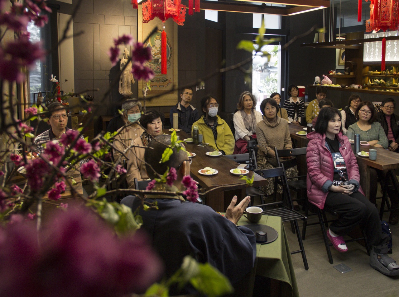 般若鈴鐸震群眠——談金剛薩埵