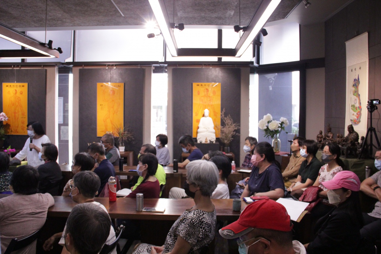 茶來湯去・茶湯演法─從宋代《禪苑清規》中的茶、湯、藥之修身儀禮談戒律與養生