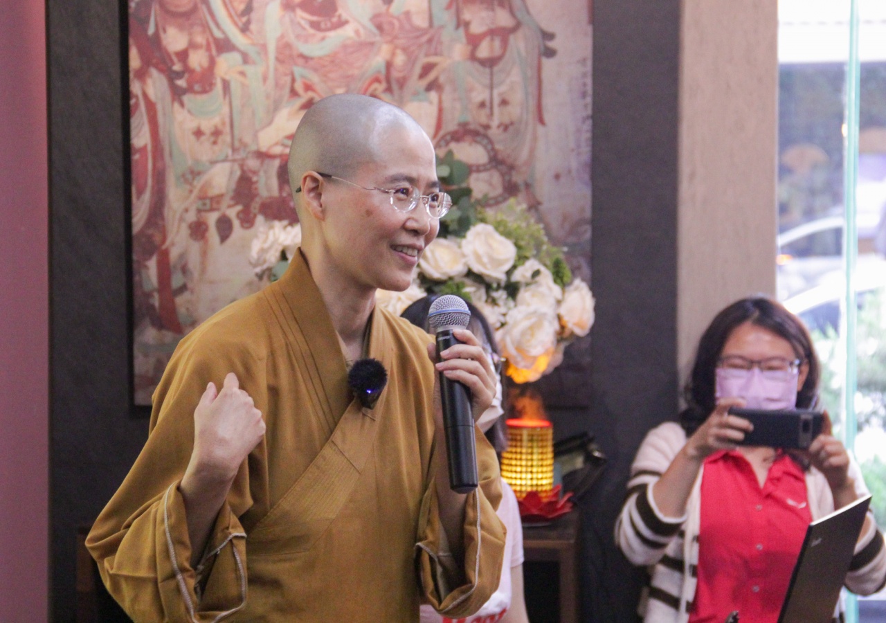 願成眾生休憩樹