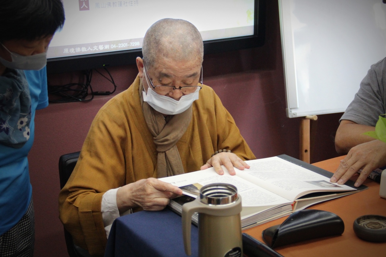  催化中國佛教庶民化的淨土法門