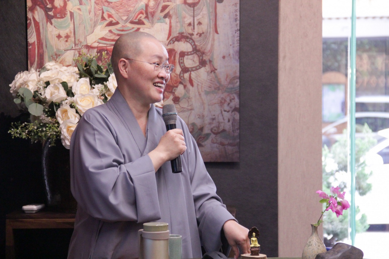 從利他中完成自利