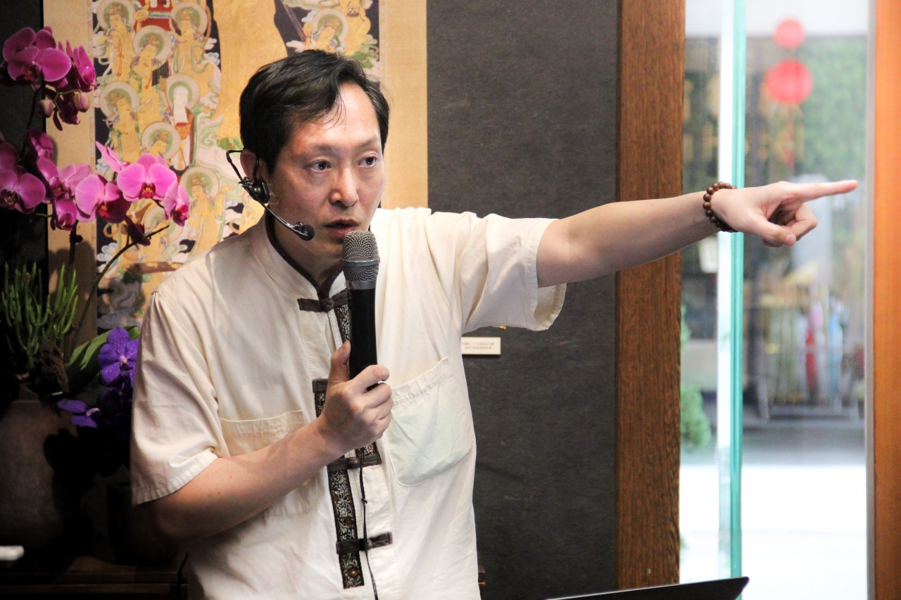 「般若空性」與「佛國淨土」的會通