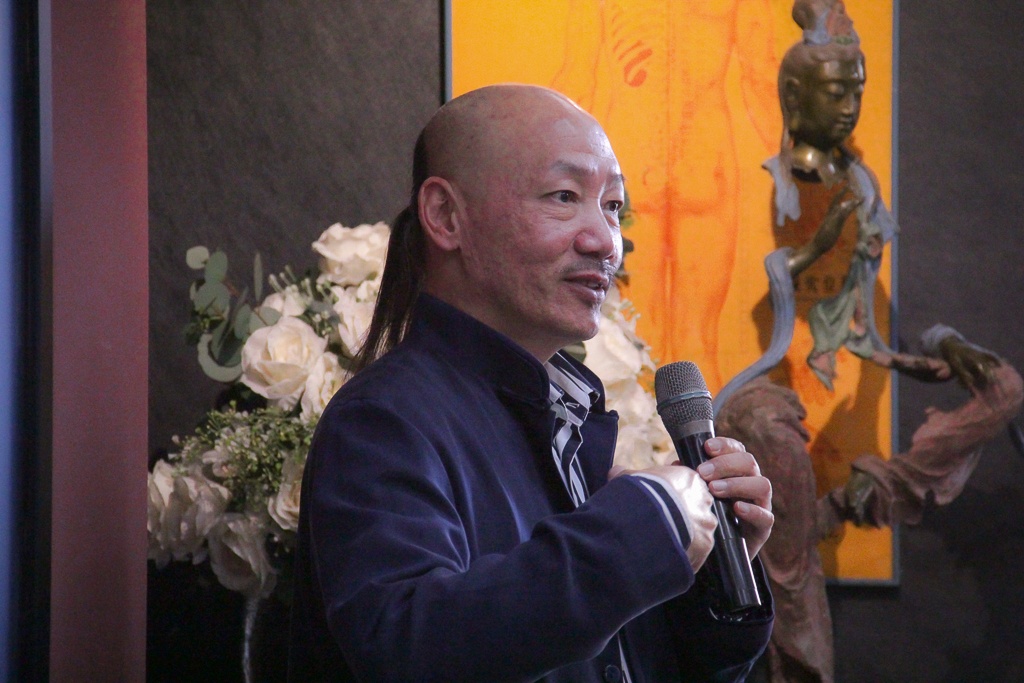 打破外在的表相  才能見到內在真相