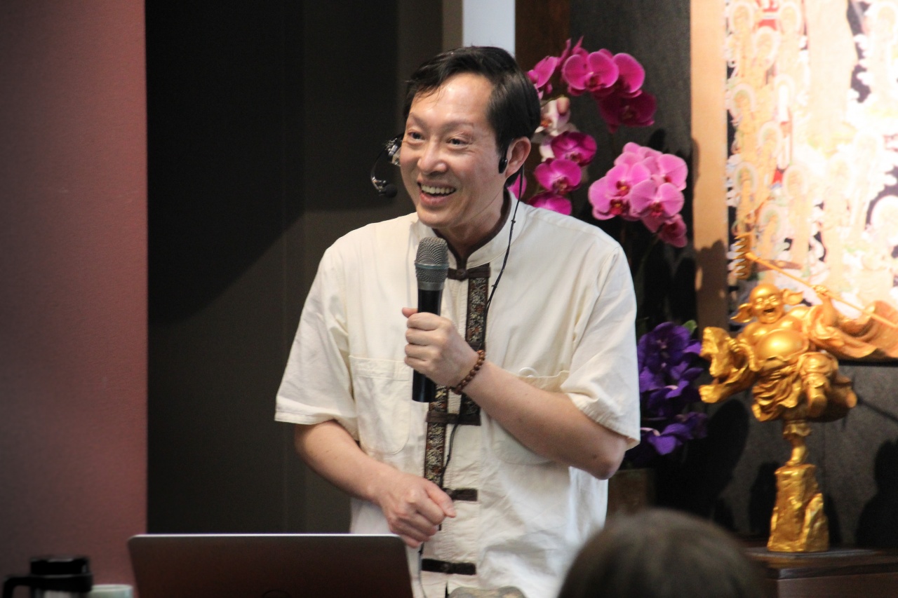 「般若空性」與「佛國淨土」的會通