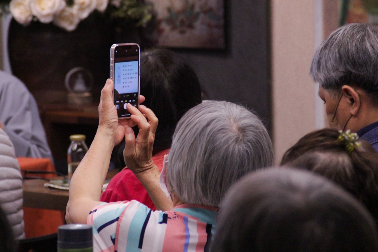 從利他中完成自利