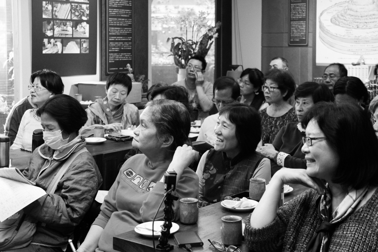 華嚴經離世間品