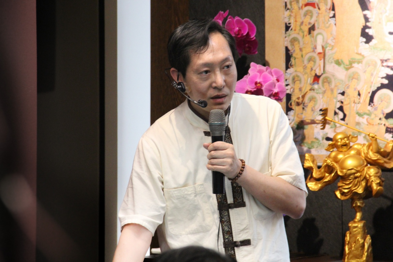 「般若空性」與「佛國淨土」的會通